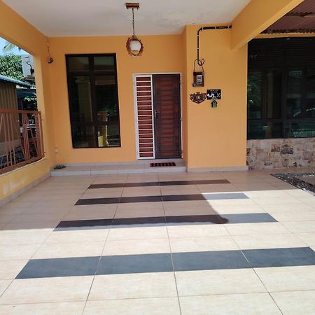 Afwan Homestay Klebang Melaka Exterior photo